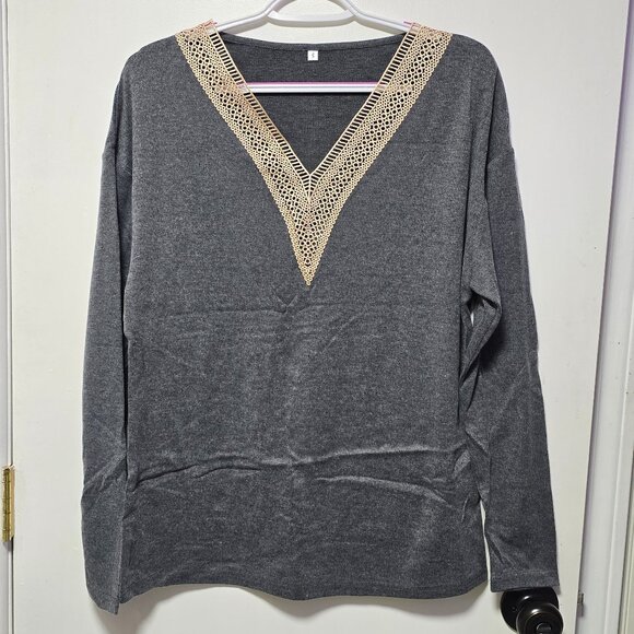 Agseem Tops - Agseem Gray Long Sleeve Light Top with Lace - Brand New with Tags Small